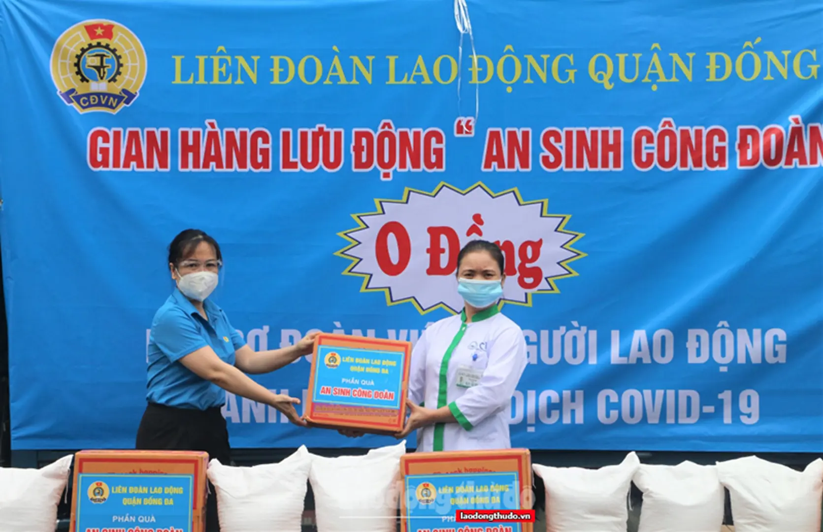 LĐLĐ quận Đống Đa: Đồng hành cùng đoàn viên, người lao động gặp khó khăn do dịch Covid-19