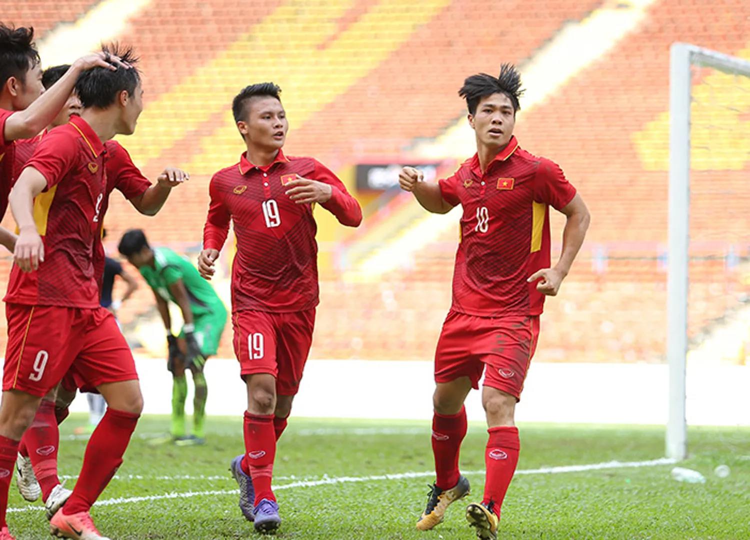 U22 Việt Nam vs U22 Indonesia: Đấu trí lấy vé bán kết