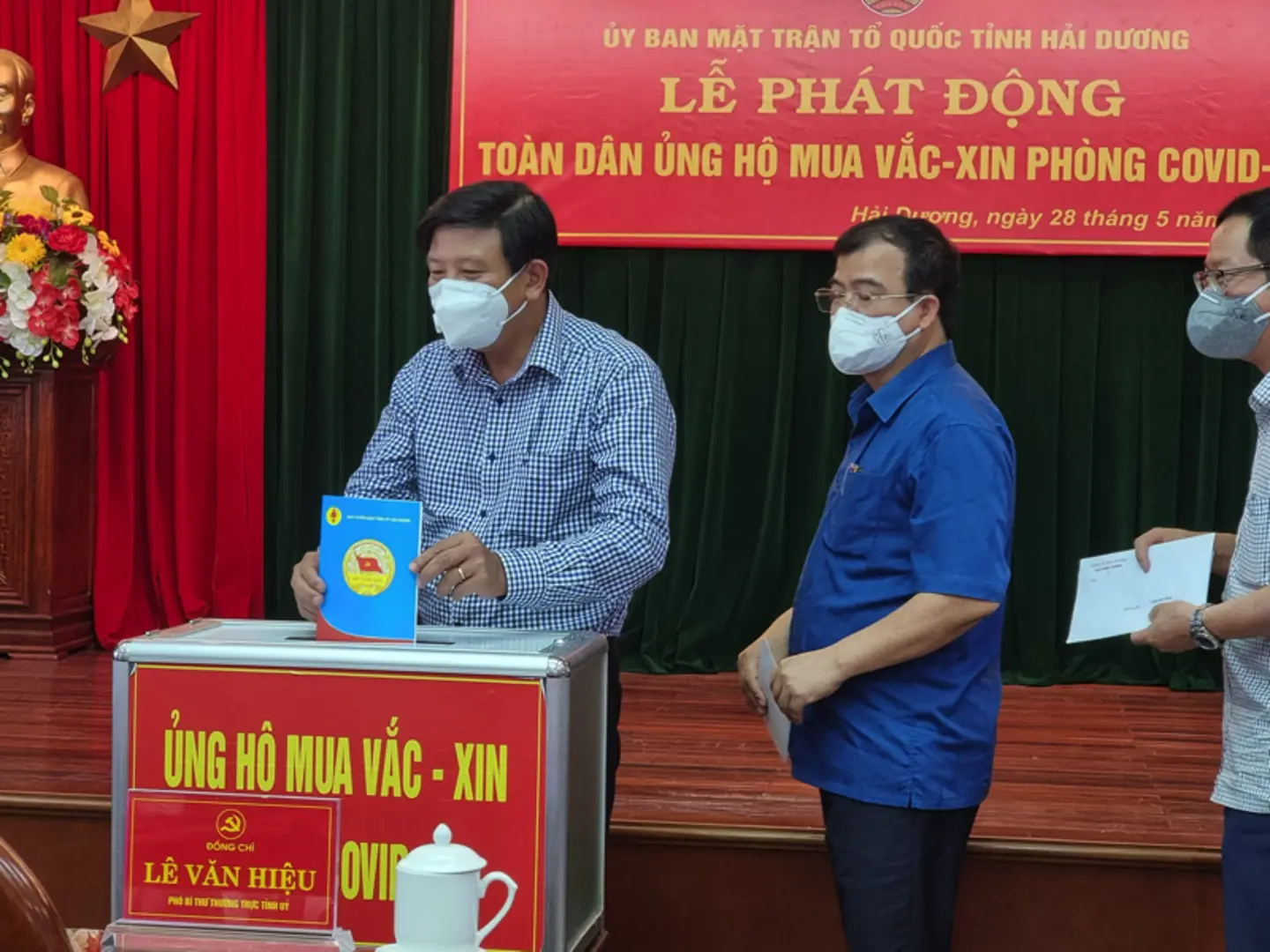 Hải Dương phát động toàn dân ủng hộ mua vaccine phòng Covid-19