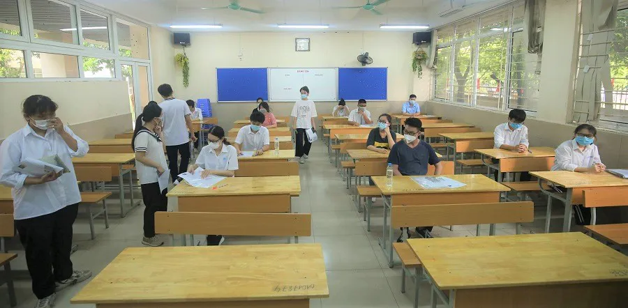 Điểm thi THPT 2021 và điểm học bạ lớp 12: Khoảng cách được thu hẹp hơn