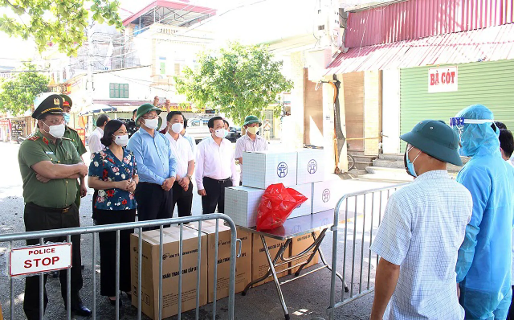 Phó Bí thư Thường trực Thành uỷ Nguyễn Thị Tuyến: Huyện Mỹ Đức rà soát kỹ, truy vết những trường hợp tiếp xúc với ca mắc Covid-19