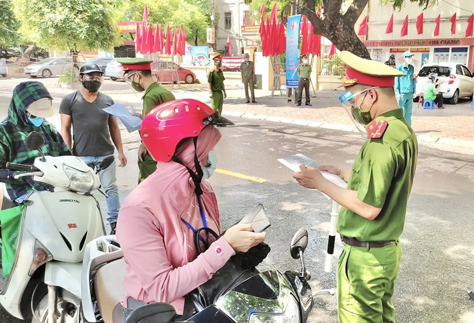 Cuộc thi trực tuyến “Tìm hiểu pháp luật trong phòng, chống dịch Covid-19”: Hiểu luật để tránh vi phạm