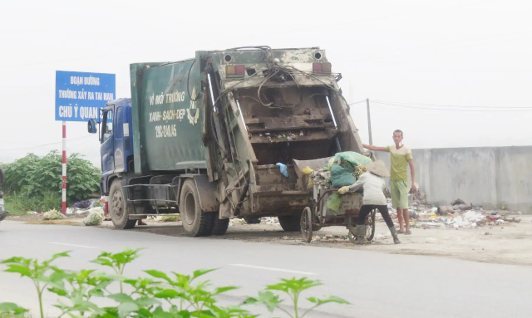 Xây dựng, Tháo dỡ điểm trung chuyển rác thải ở huyện Thanh Oai: Lòng vòng trách nhiệm