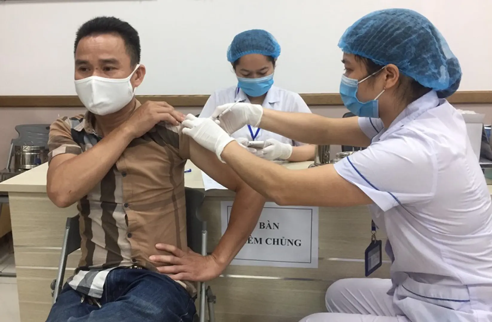 [Thông tin tiêm chủng Vaccine phòng Covid-19] Những lưu ý khi tiêm vaccine Moderna