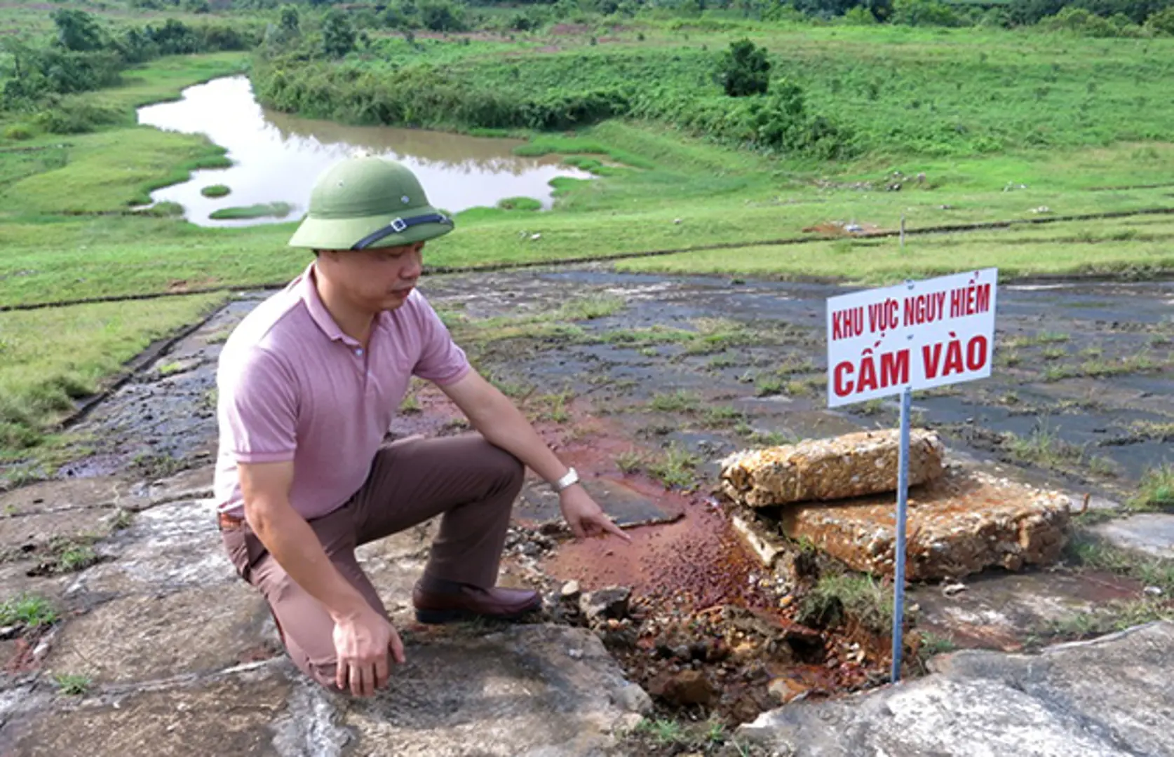 Hoàn thành xử lý sự cố thấm đập hồ Núi Cốc vào cuối tháng 7