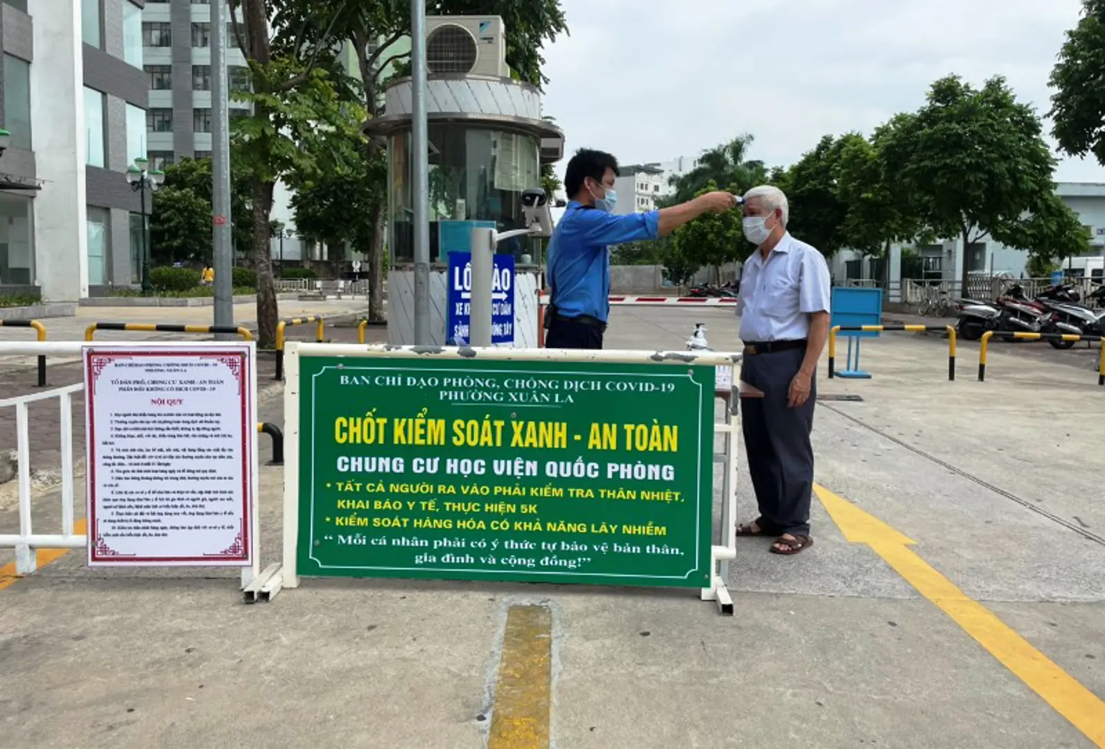 Quận Tây Hồ: Xây dựng “Khu dân cư an toàn, tổ dân phố an toàn, chung cư an toàn”