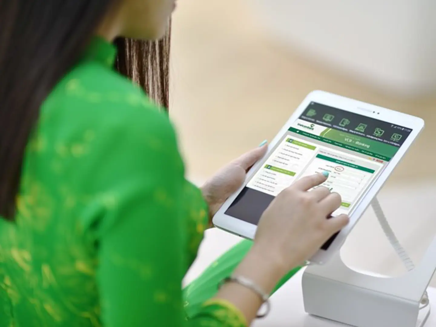 “0 phí” chuyển tiền khi đăng ký các gói tài khoản của Vietcombank