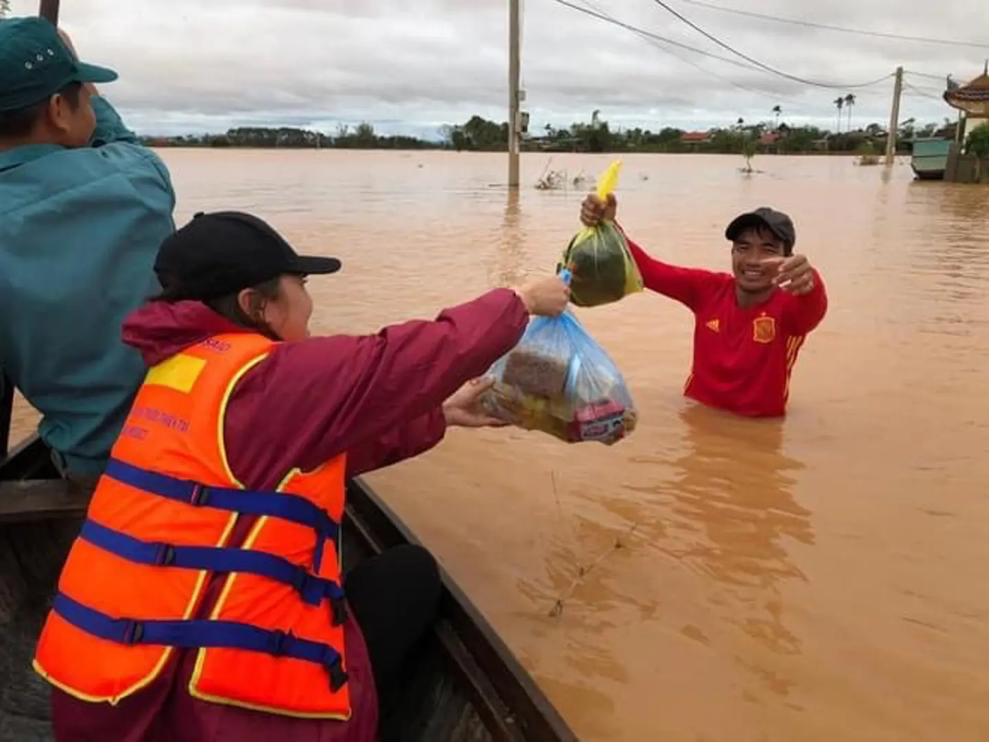 Công khai về tài chính của cá nhân đứng ra làm từ thiện: Lỗ hổng trong quản lý