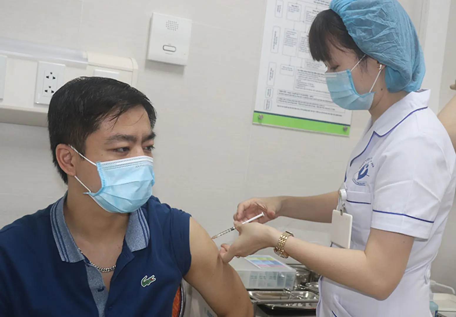 Việt Nam đặt mục tiêu tiêm vaccine Covid-19 cho 70 triệu người, tiến tới đạt miễn dịch cộng đồng