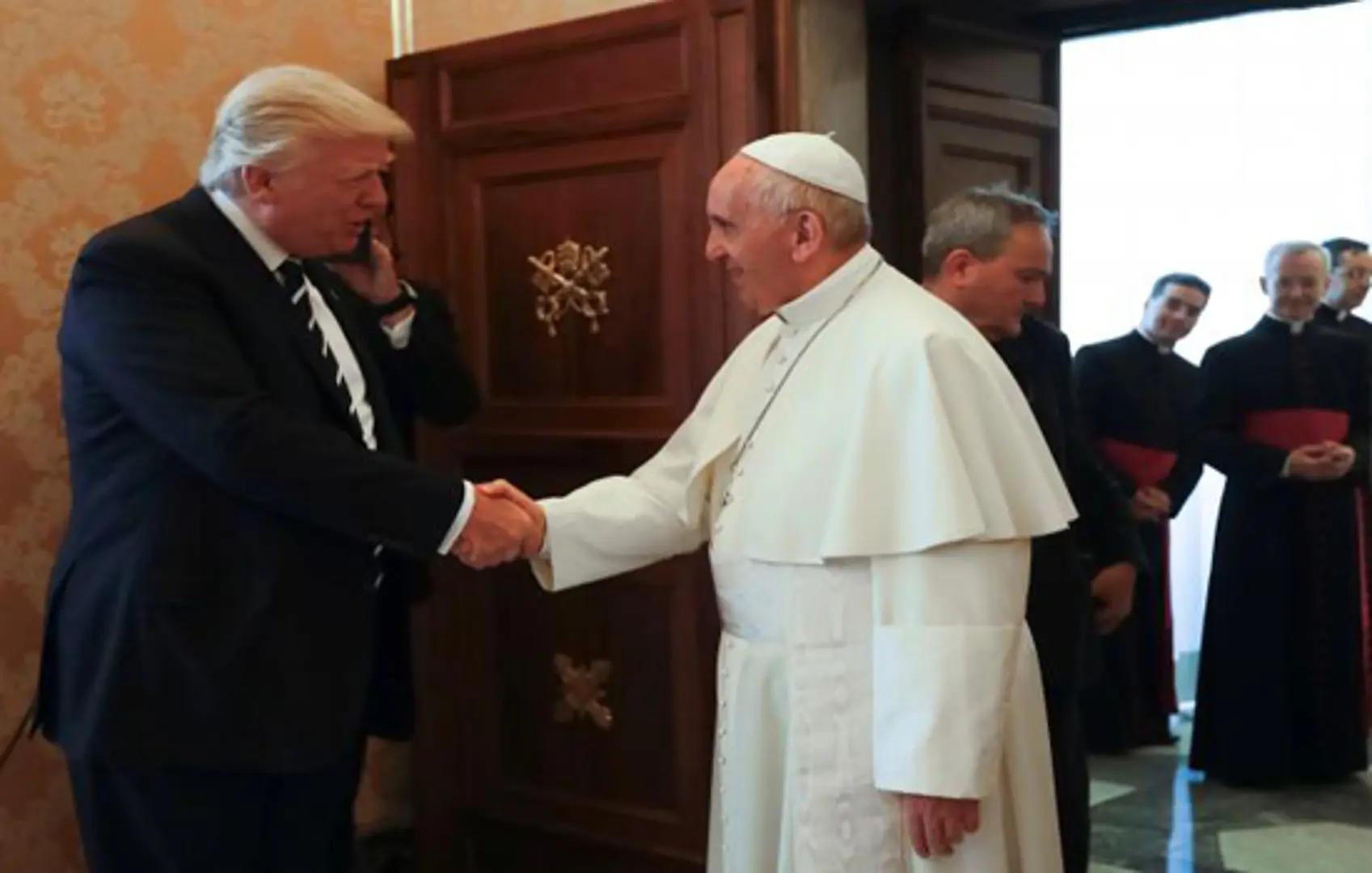 Tổng thống Trump gặp Giáo hoàng Francis tại tòa thánh Vatican