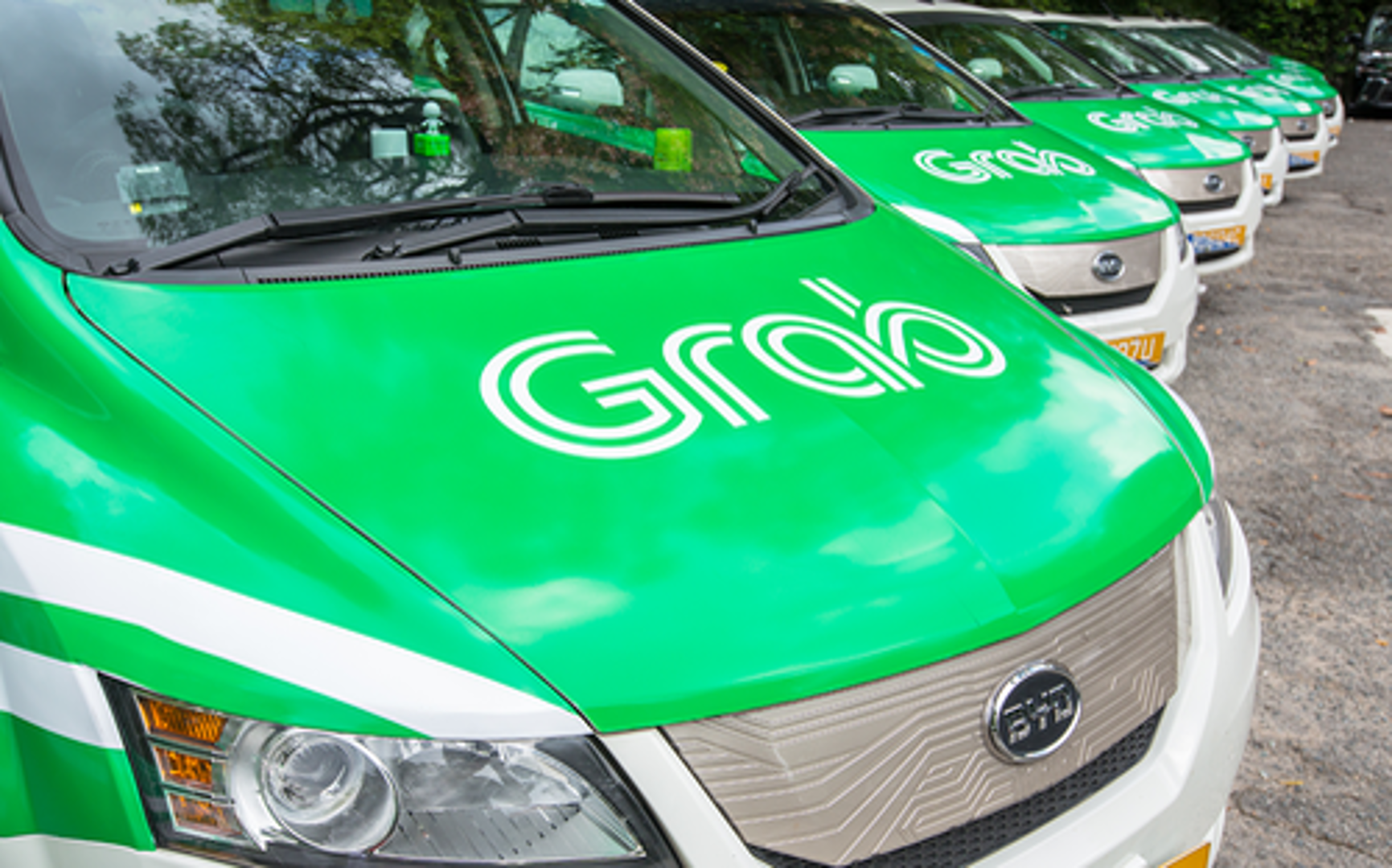 Bộ Công an vào cuộc vụ thuế của Uber, Grab