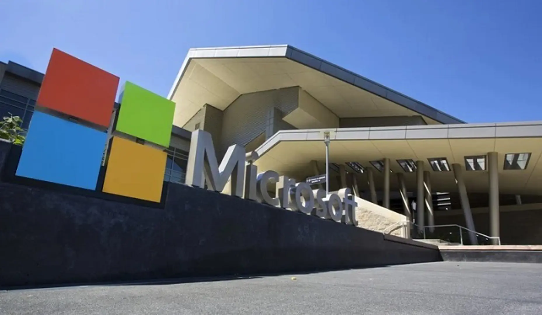 Microsoft báo cáo doanh thu Quý 3 đạt 41,7 tỷ USD tăng 19% so với cùng kỳ năm trước