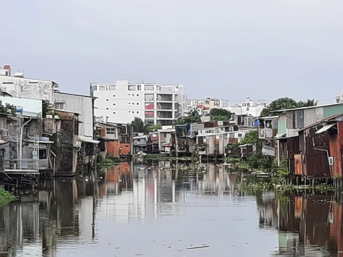 Cải tạo rạch Xuyên tâm TP Hồ Chí Minh: Lòng vòng gần 20 năm vẫn nằm trên giấy, đội vốn hơn 4.000 tỷ đồng