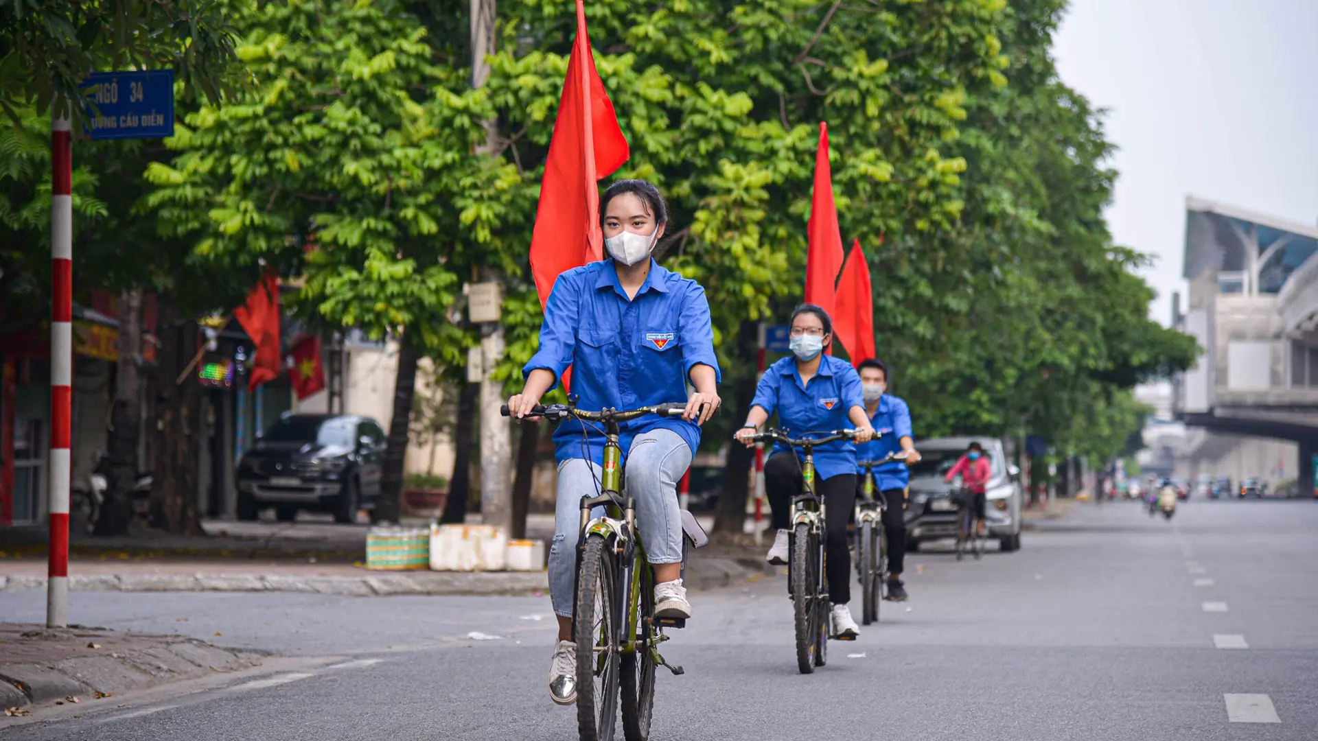 Xe đạp, loa thùng gửi thông điệp phòng dịch