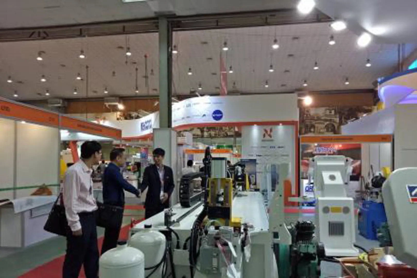 Chính thức khai mạc triển lãm quốc tế Vietnam Manufacturing Expo 2017