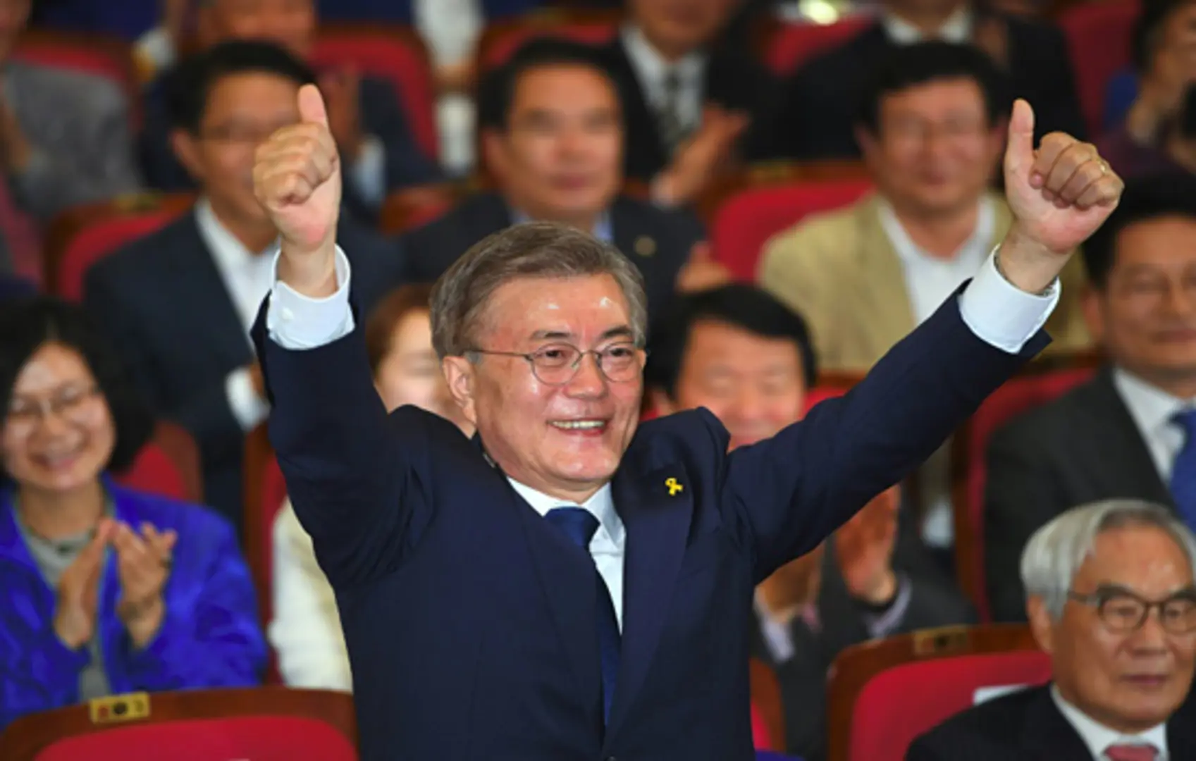 Ông Moon Jae-in bắt đầu nhiệm kỳ Tổng thống Hàn Quốc