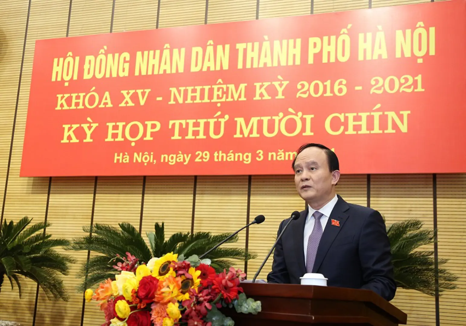 Nêu cao trách nhiệm, thảo luận quyết định các nội dung quan trọng tại Kỳ họp thứ 19 HĐND TP