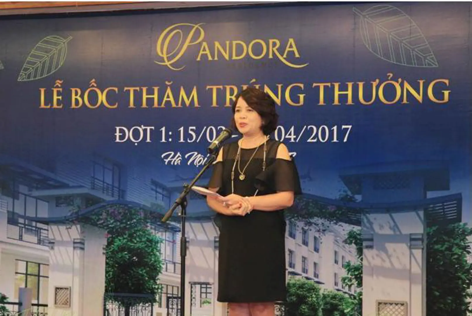 Nhận nhà Pandora- một trong chín xe Mercedes đã có chủ