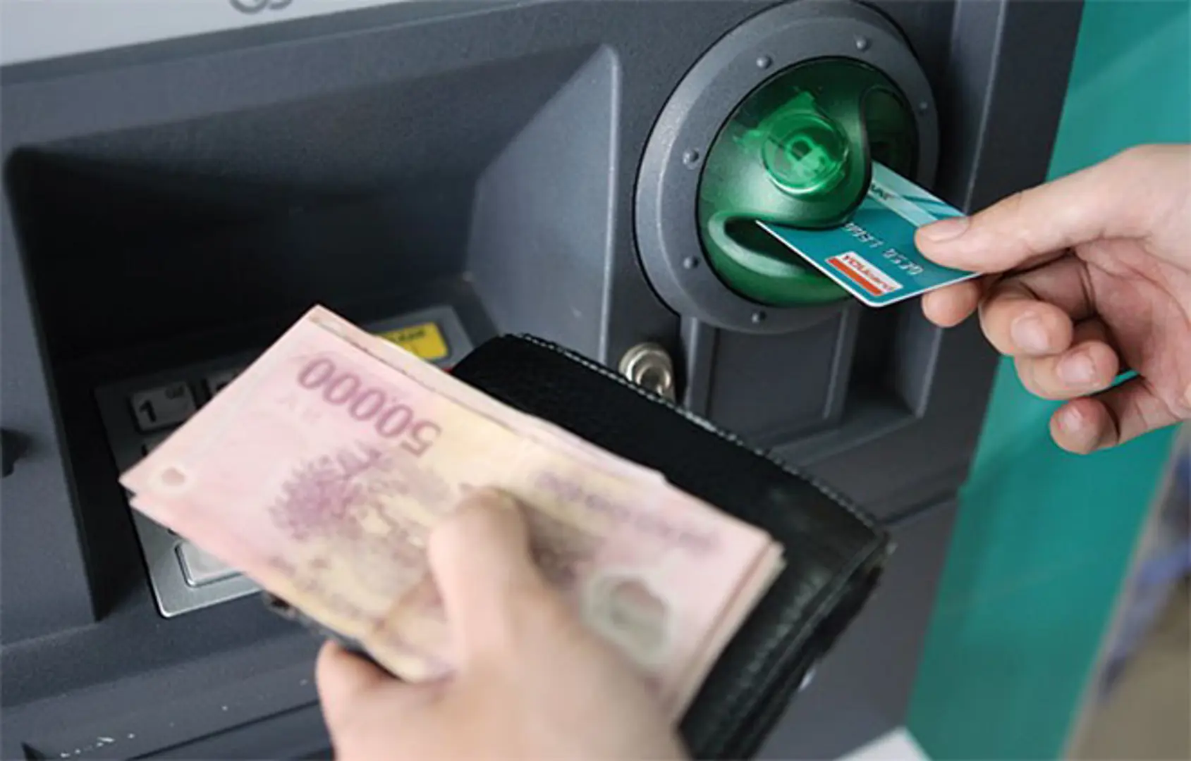 Ngân hàng Nhà nước yêu cầu dịch vụ ATM thông suốt dịp Tết Nguyên đán