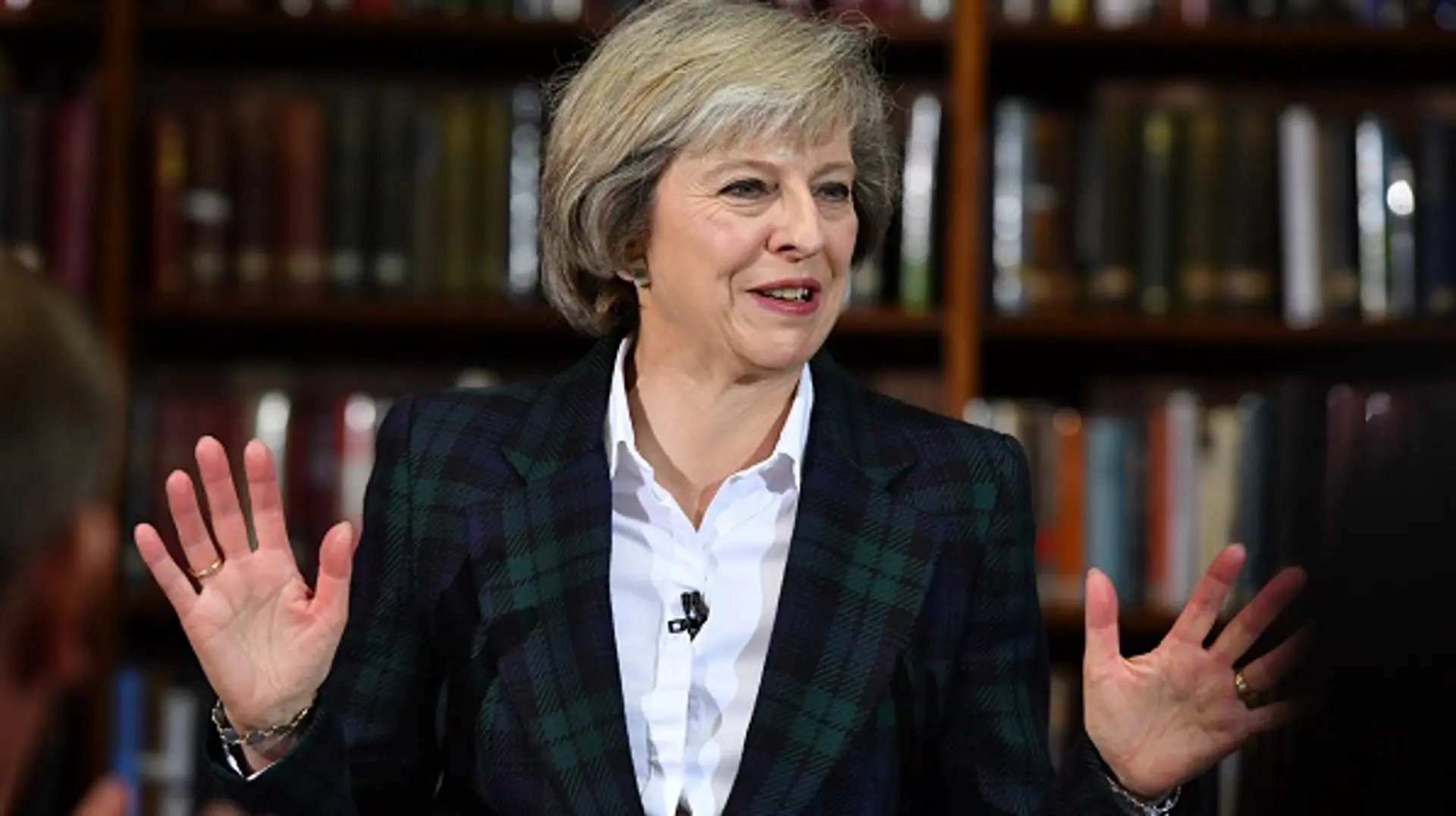 Sách Trắng Brexit và thông điệp của bà Theresa May