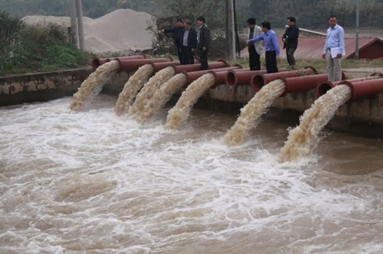 Hà Nội thuộc nhóm địa phương có tỷ lệ lấy nước đạt thấp