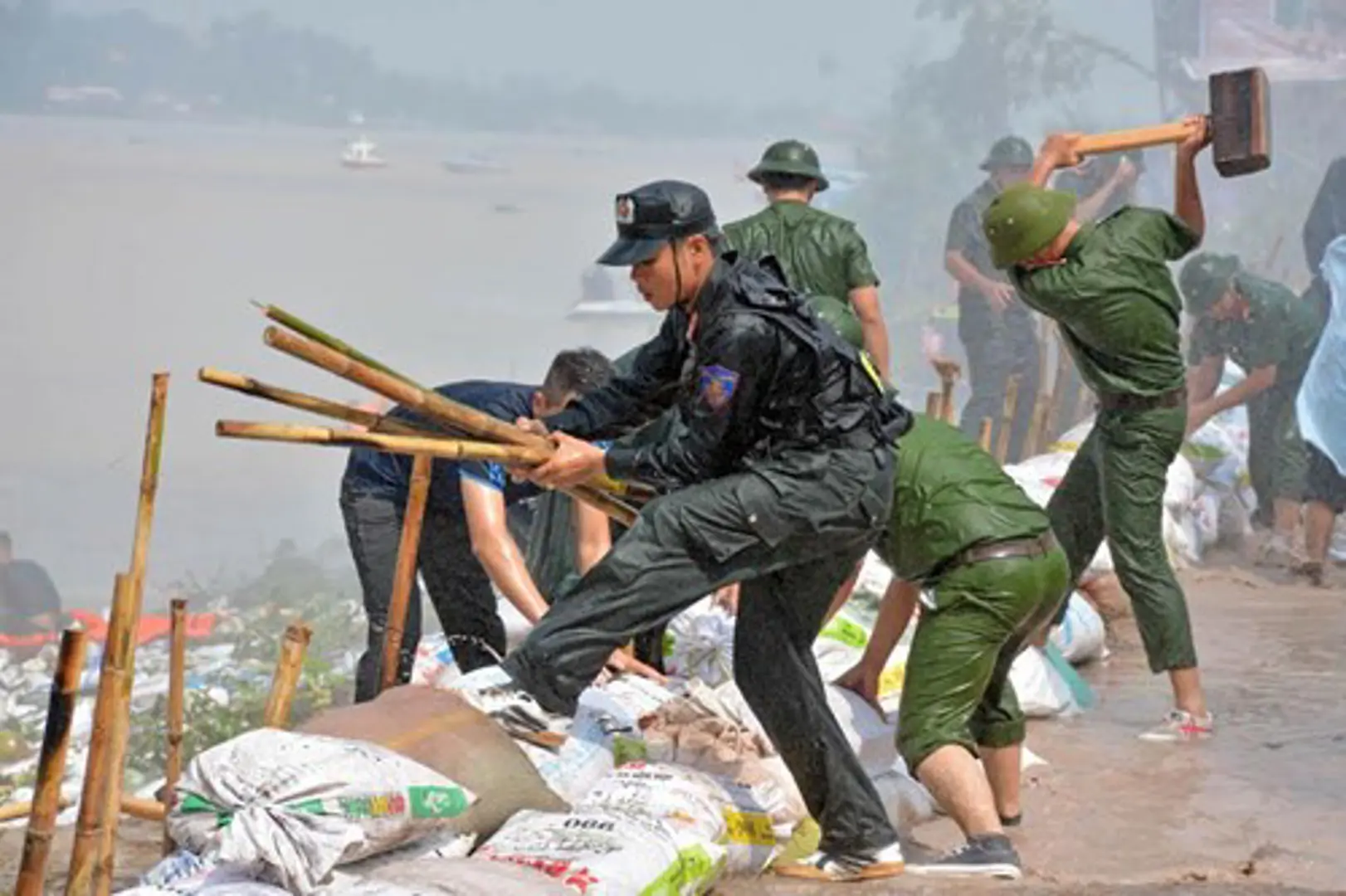 Hà Nội kiện toàn Ban Chỉ huy Phòng chống thiên tai năm 2017