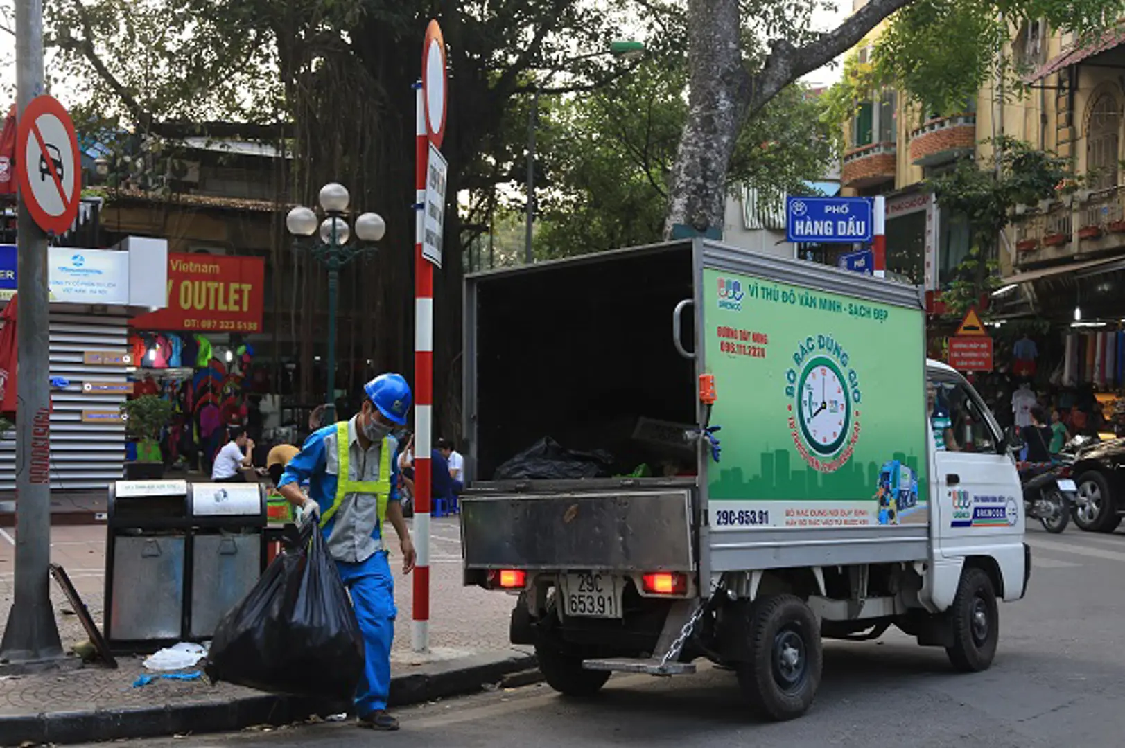 [Cuộc thi viết bảo vệ môi trường Hà Nội 2020] Để mỗi người dân chung tay bảo vệ môi trường