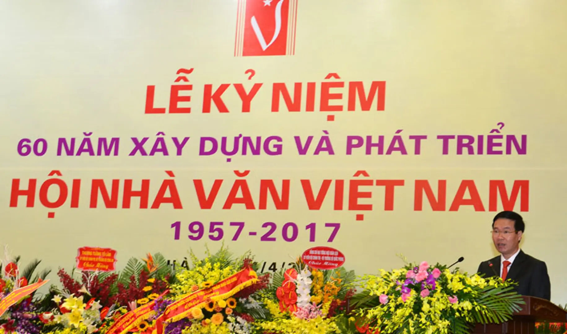 Kỷ niệm 60 năm thành lập Hội nhà văn Việt Nam