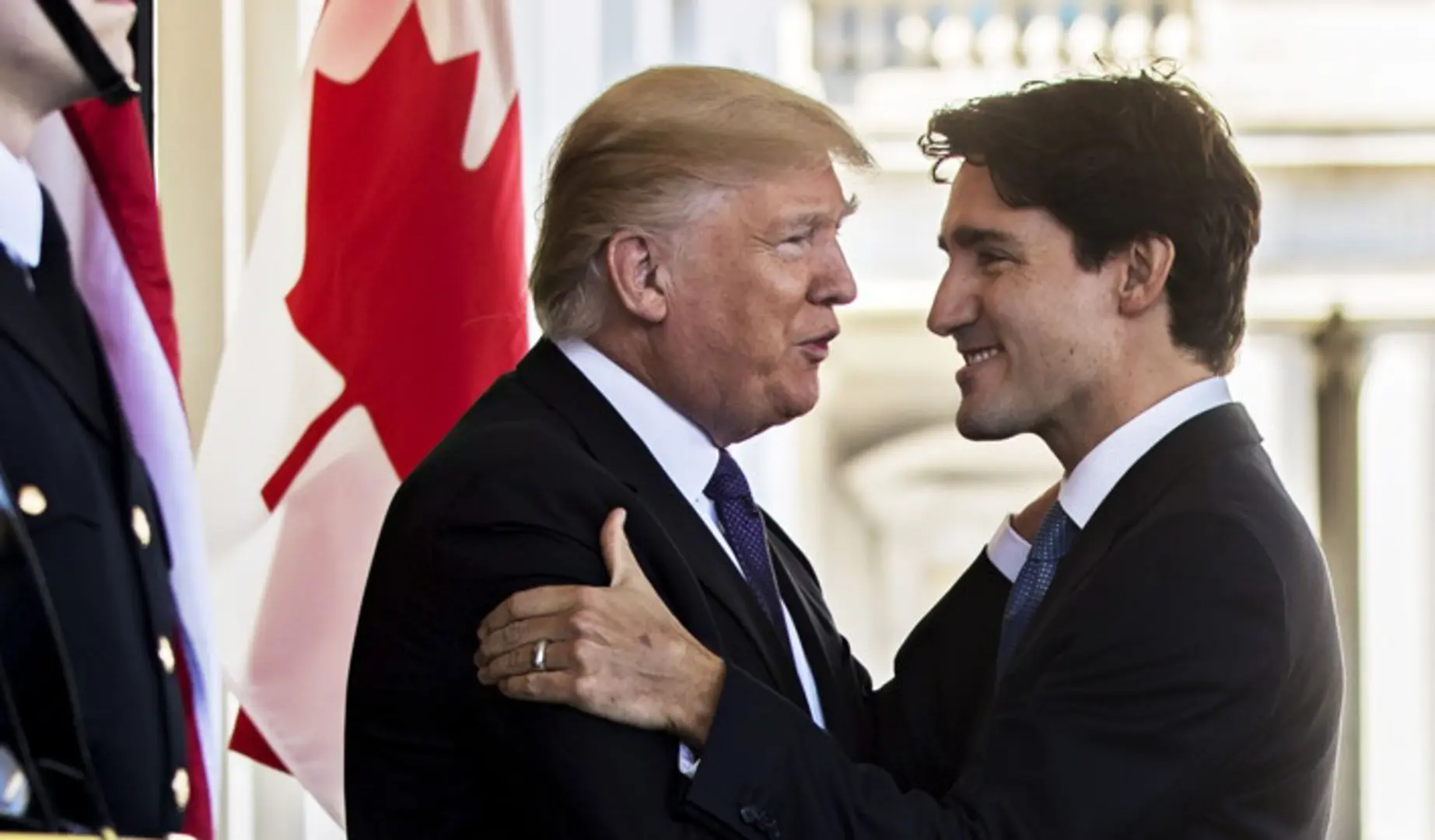 Thủ tướng Canada phản ứng về sắc lệnh di cư của ông Trump