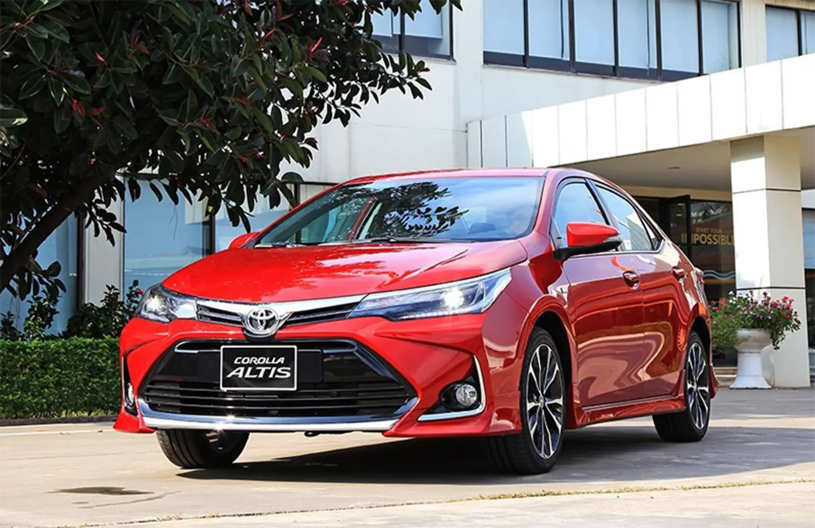 Thu hồi xe Toyota Corolla Altis do lỗi bơm nhiên liệu