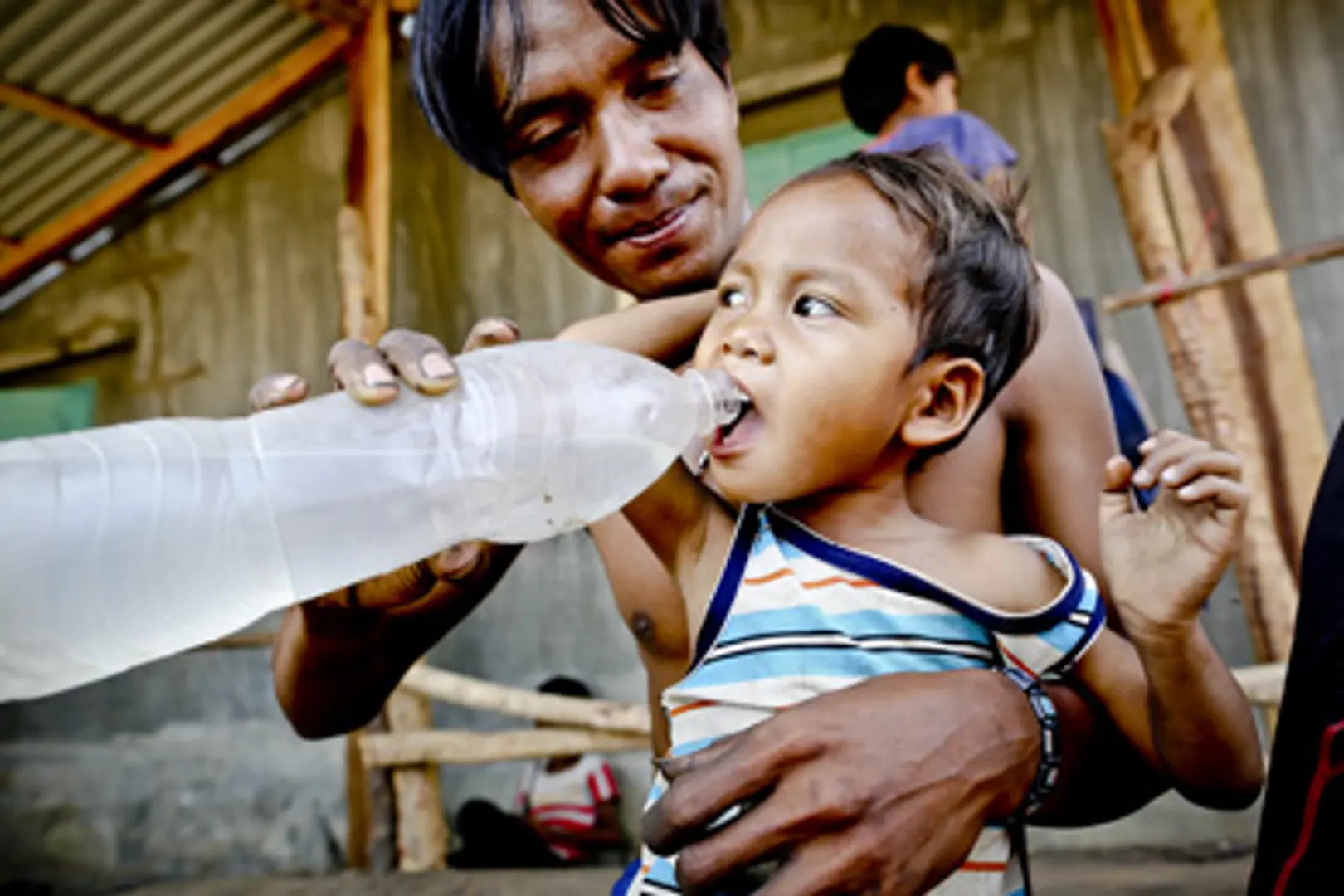 UNICEF hỗ trợ 30.000 người dân chịu ảnh hưởng hạn, mặn