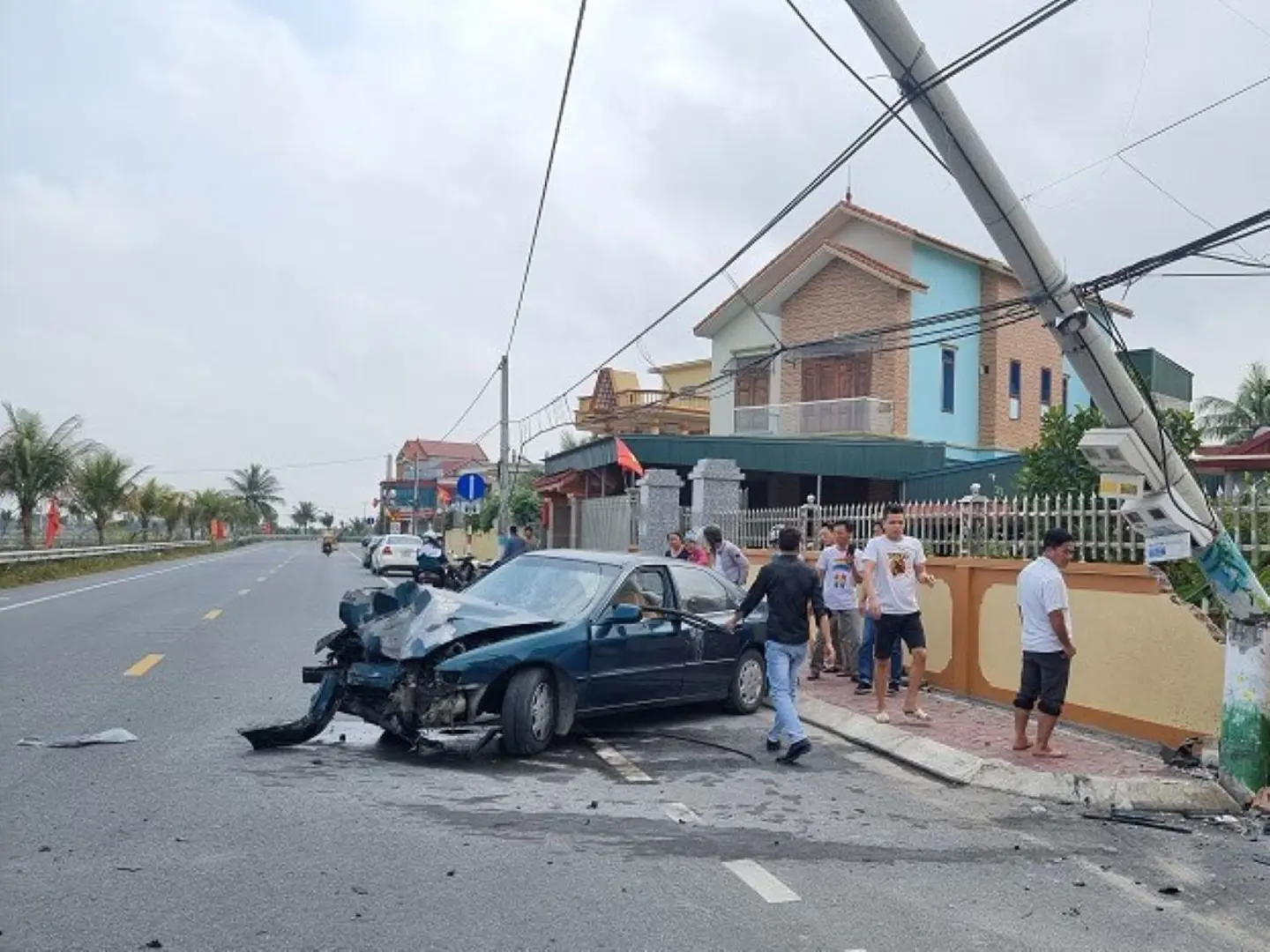 Tai nạn giao thông mới nhất ngày 15/2: Tai nạn thảm khốc tại Gia Lai, 4 người chết, 1 người nguy kịch