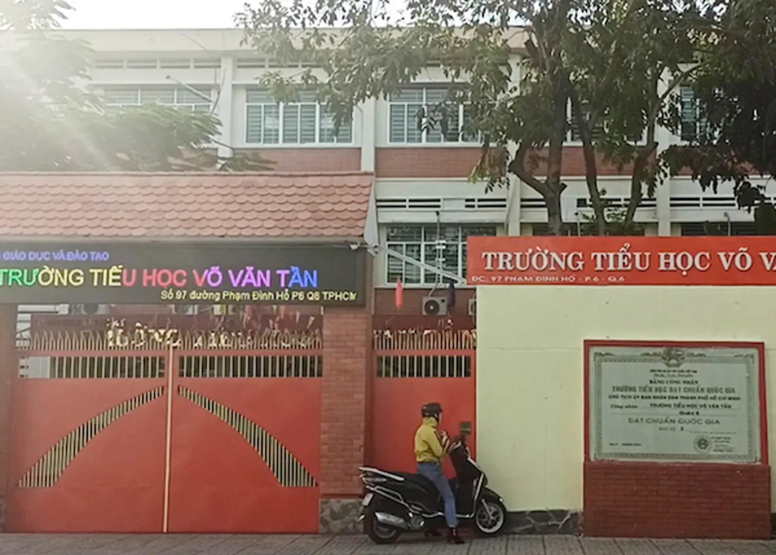 TP Hồ Chí Minh: 5 trường đại học tạm “đóng cửa” để chống Covid-19