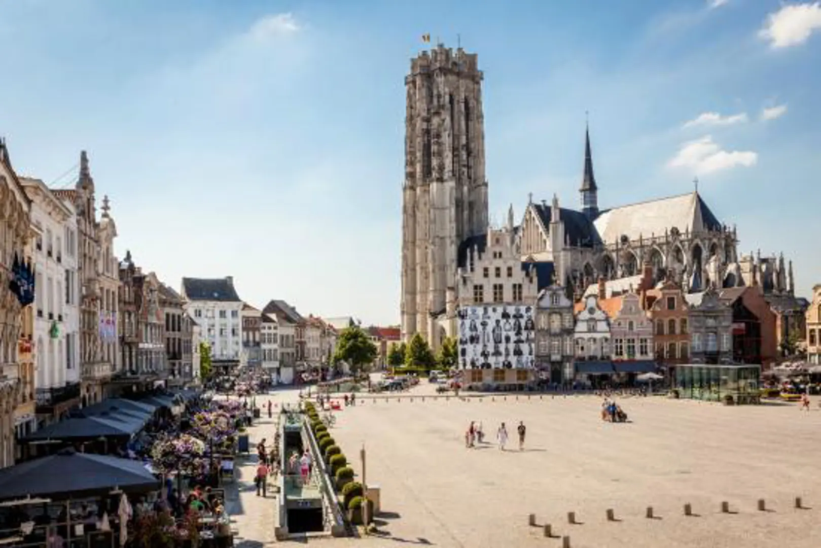 Mechelen - giữa bao dung và không khoan nhượng