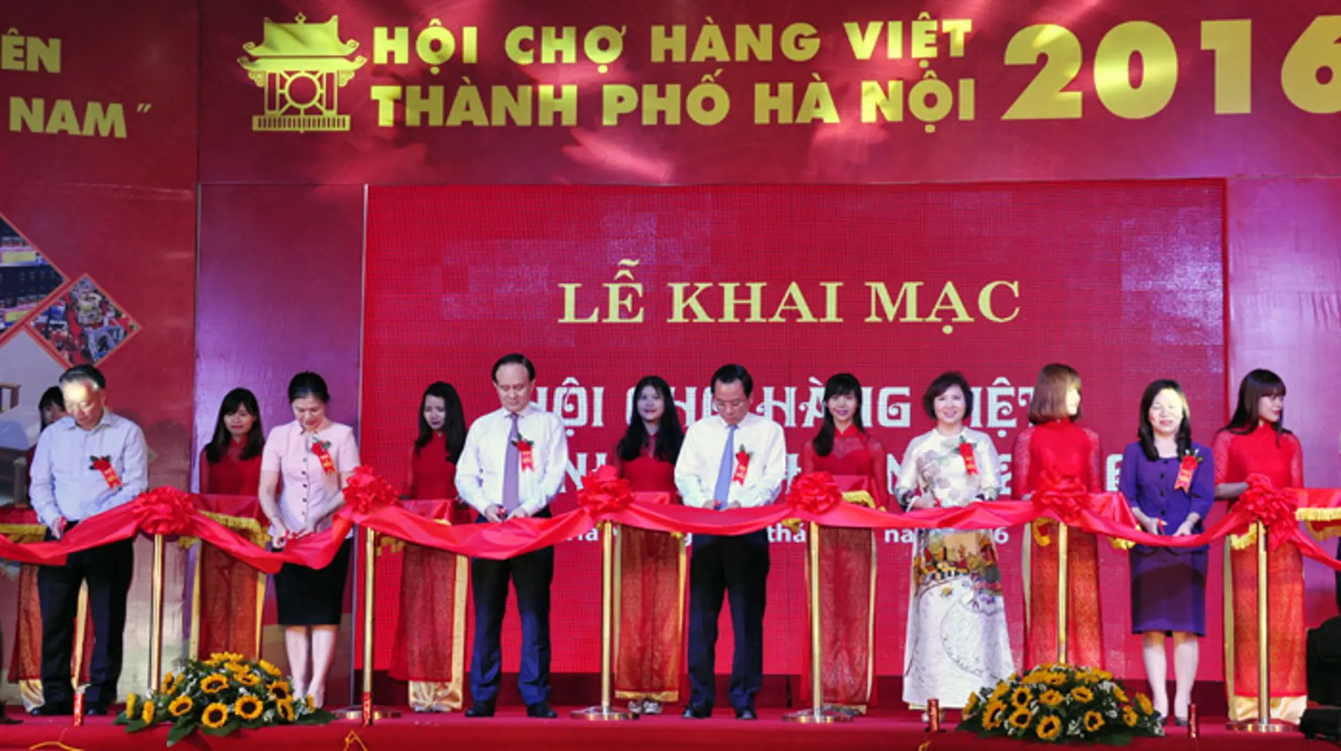 192 DN tham gia Hội chợ hàng Việt Nam TP Hà Nội năm 2016