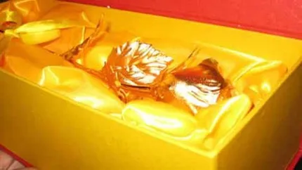 Săn hoa dát vàng tặng nàng dịp lễ tình nhân 3 Săn hoa dát vàng tặng nàng dịp lễ tình nhân 3