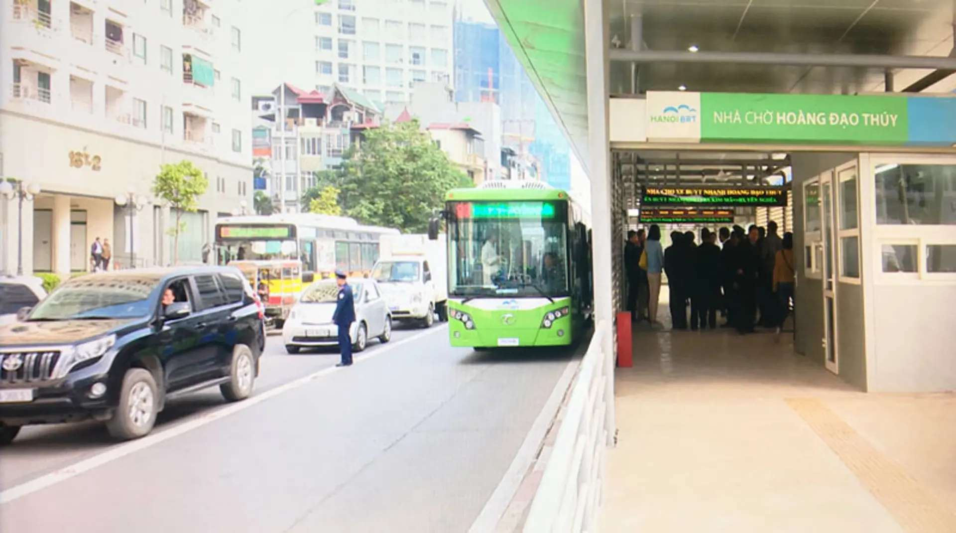 Đưa xe buýt BRT ra thực địa