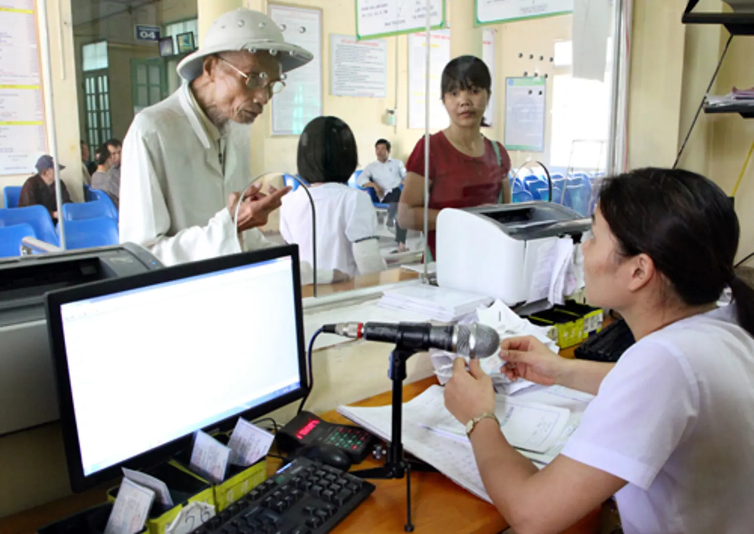 Thanh toán chi phí khám, chữa bệnh bảo hiểm y tế cho 22,8 triệu lượt người