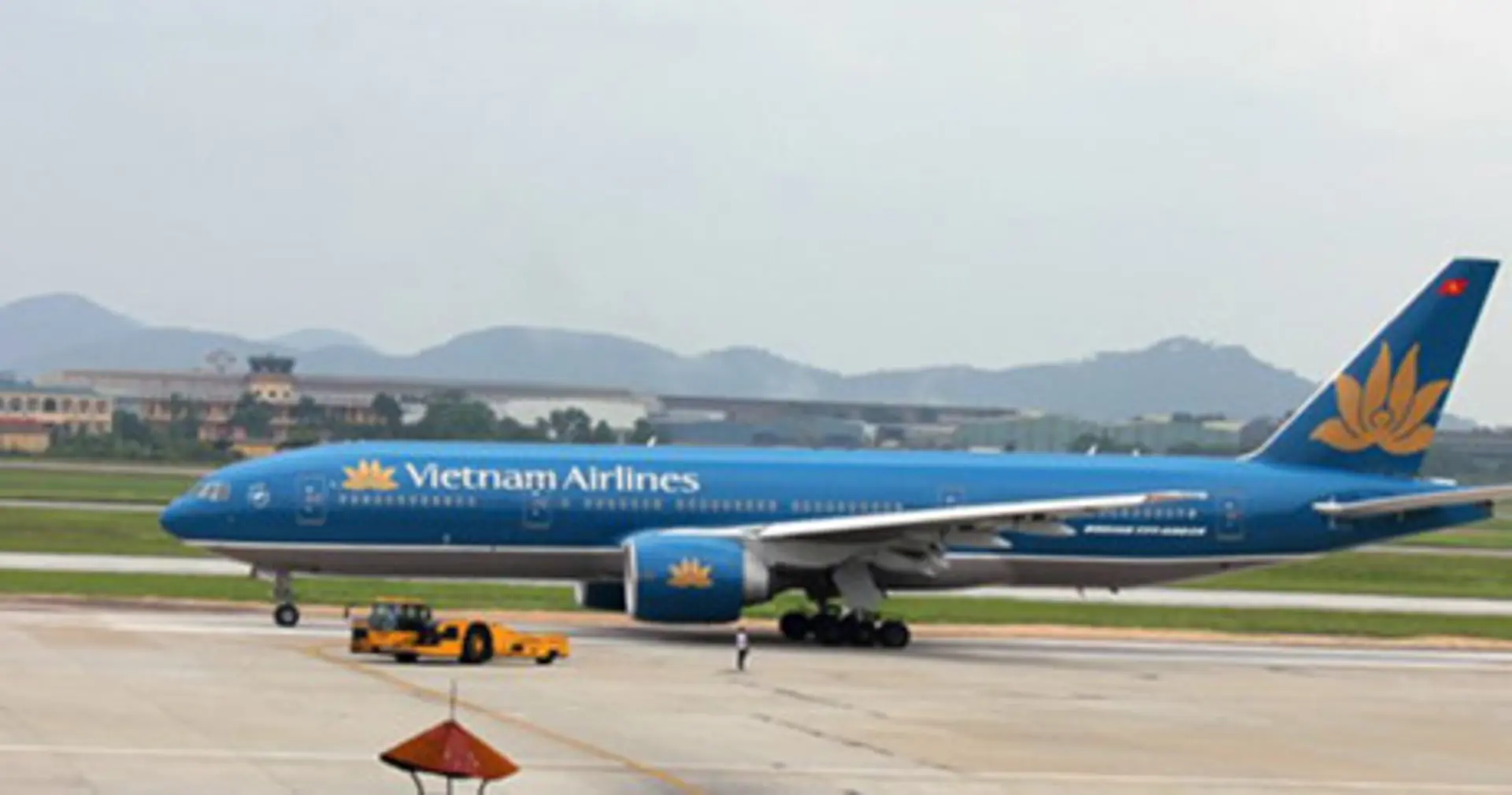 Vietnam Airlines hủy 6 chuyến bay tới Huế do thời tiết xấu