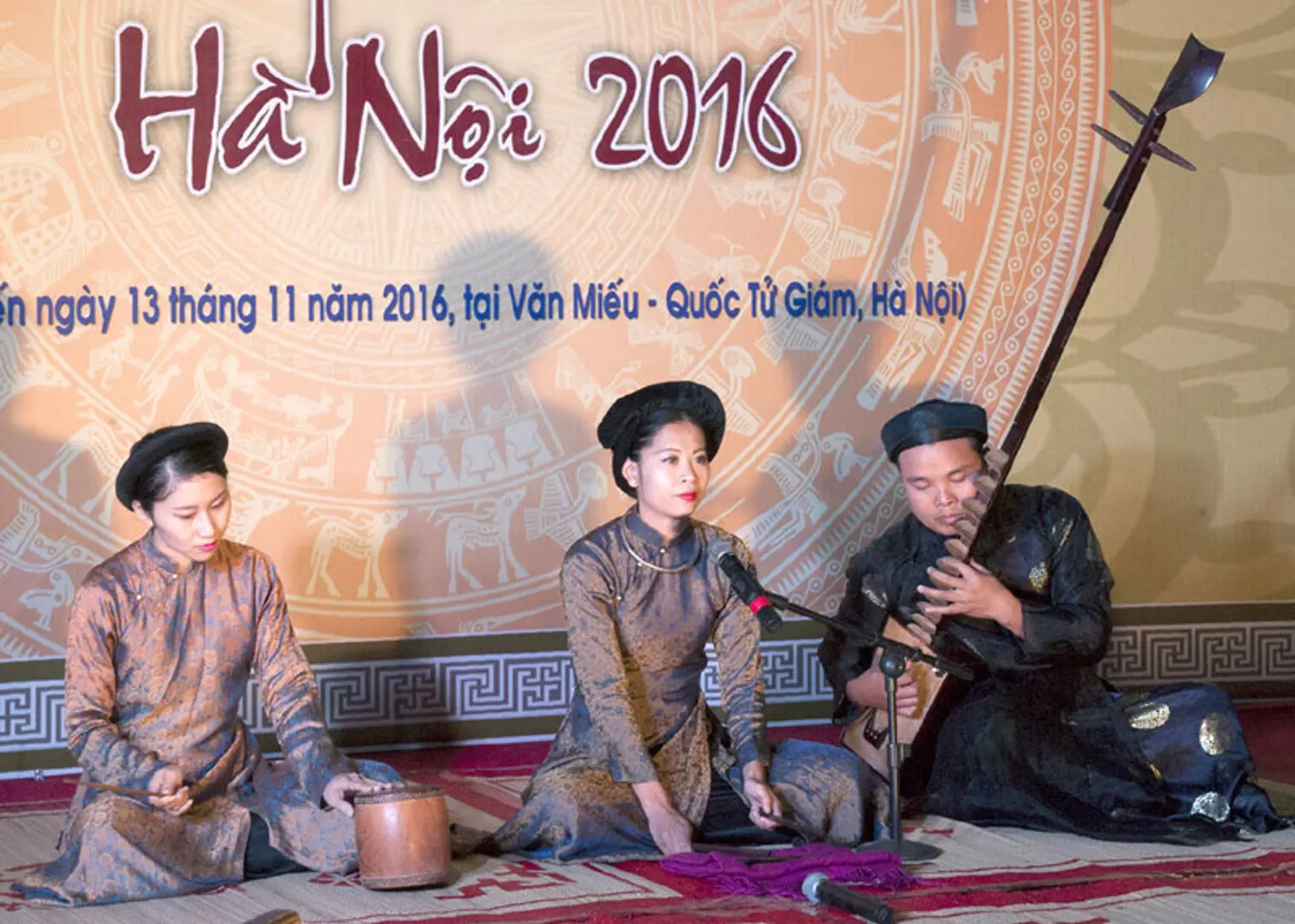 Liên hoan tài năng trẻ ca trù Hà Nội - 2016