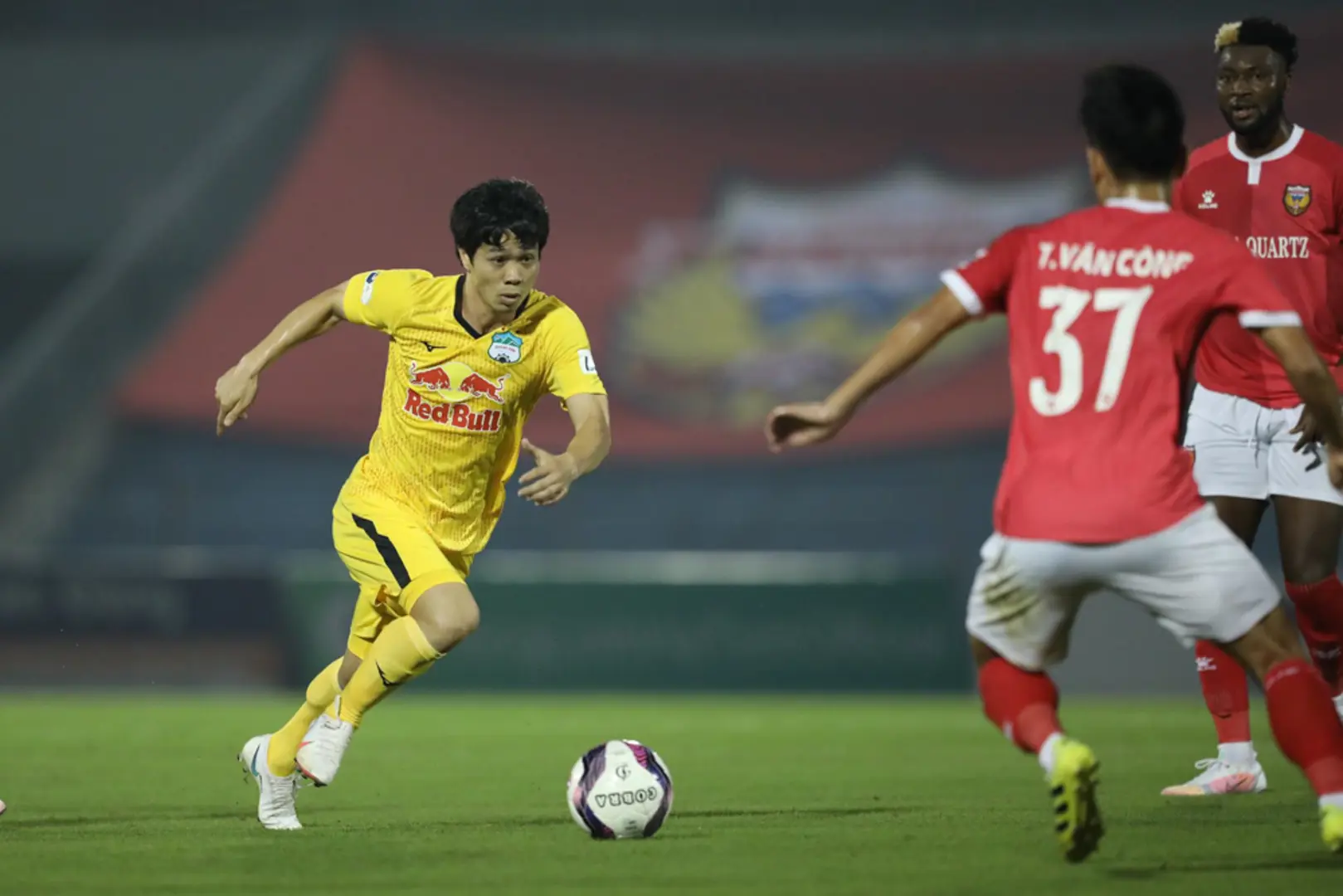 Bảng xếp hạng chi tiết sau vòng 4 V-League 2021