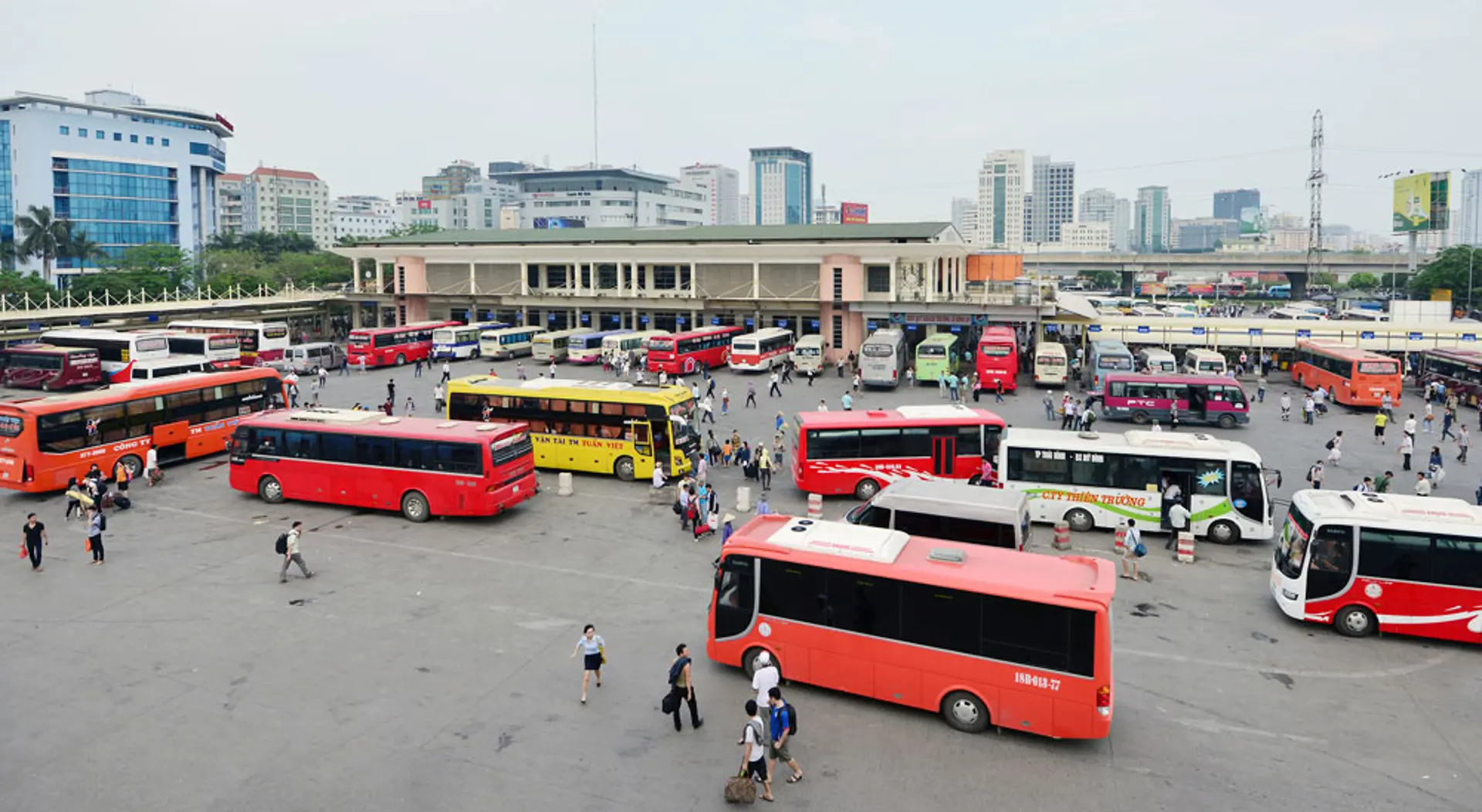 Điều chuyển luồng tuyến vận tải khách liên tỉnh: Xong việc cũ lại lo việc mới