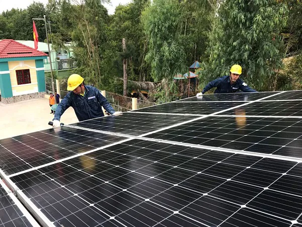 Công suất điện mặt trời mái nhà đạt gần 9.300MWp
