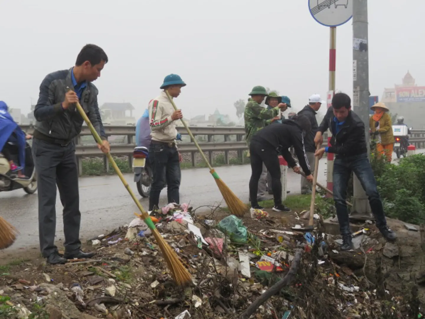 Huyện Phú Xuyên phát động phong trào “Ngày thứ 7 xanh”