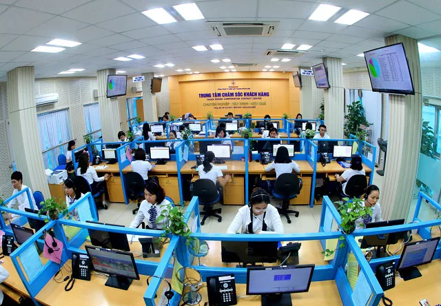 EVN HANOI áp dụng công nghệ trong sử dụng dịch vụ điện: Đơn giản, thuận tiện mọi lúc, mọi nơi
