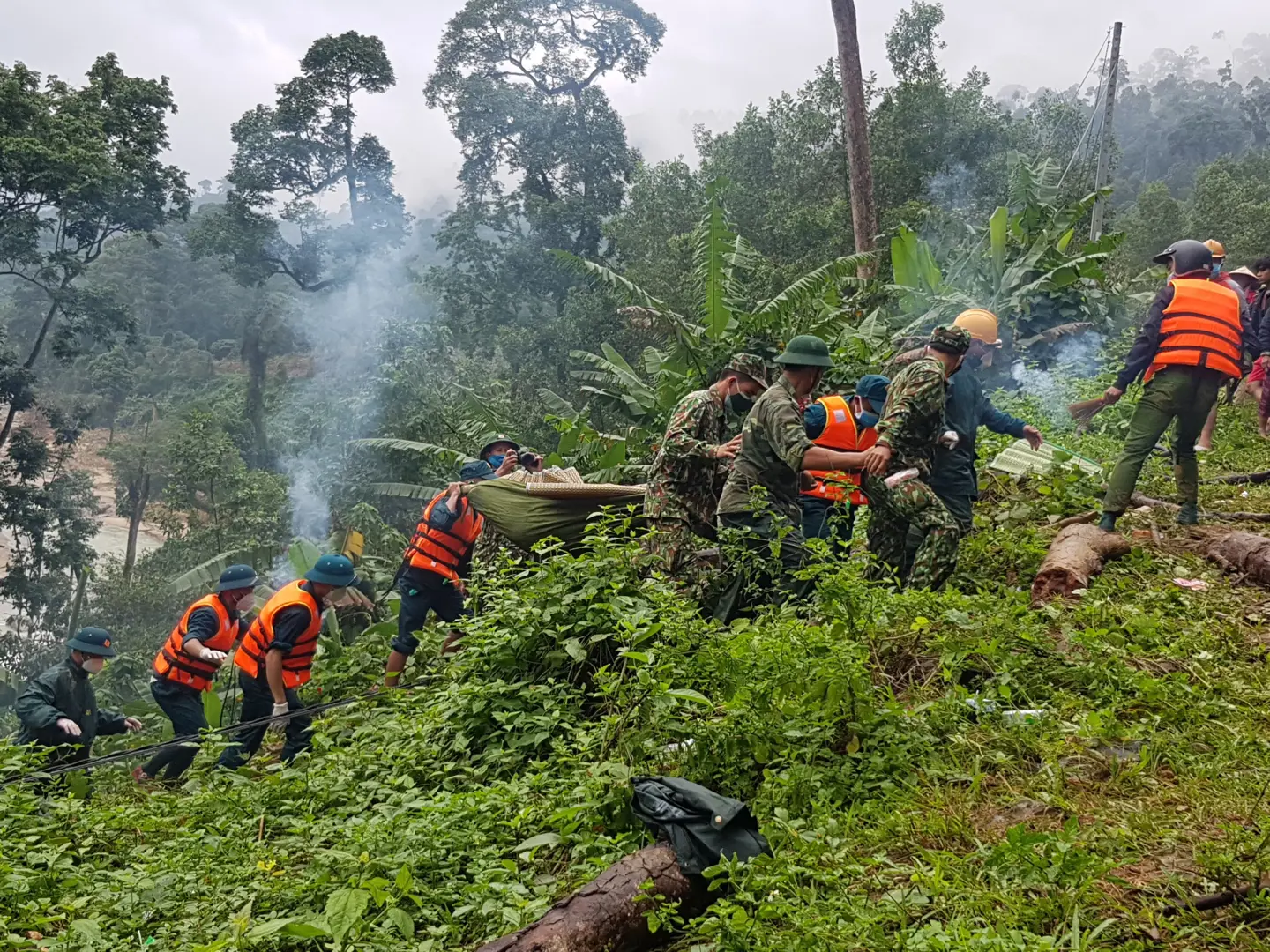 Phát hiện thi thể nạn nhân trong vụ sạt lở đất ở Trà Leng