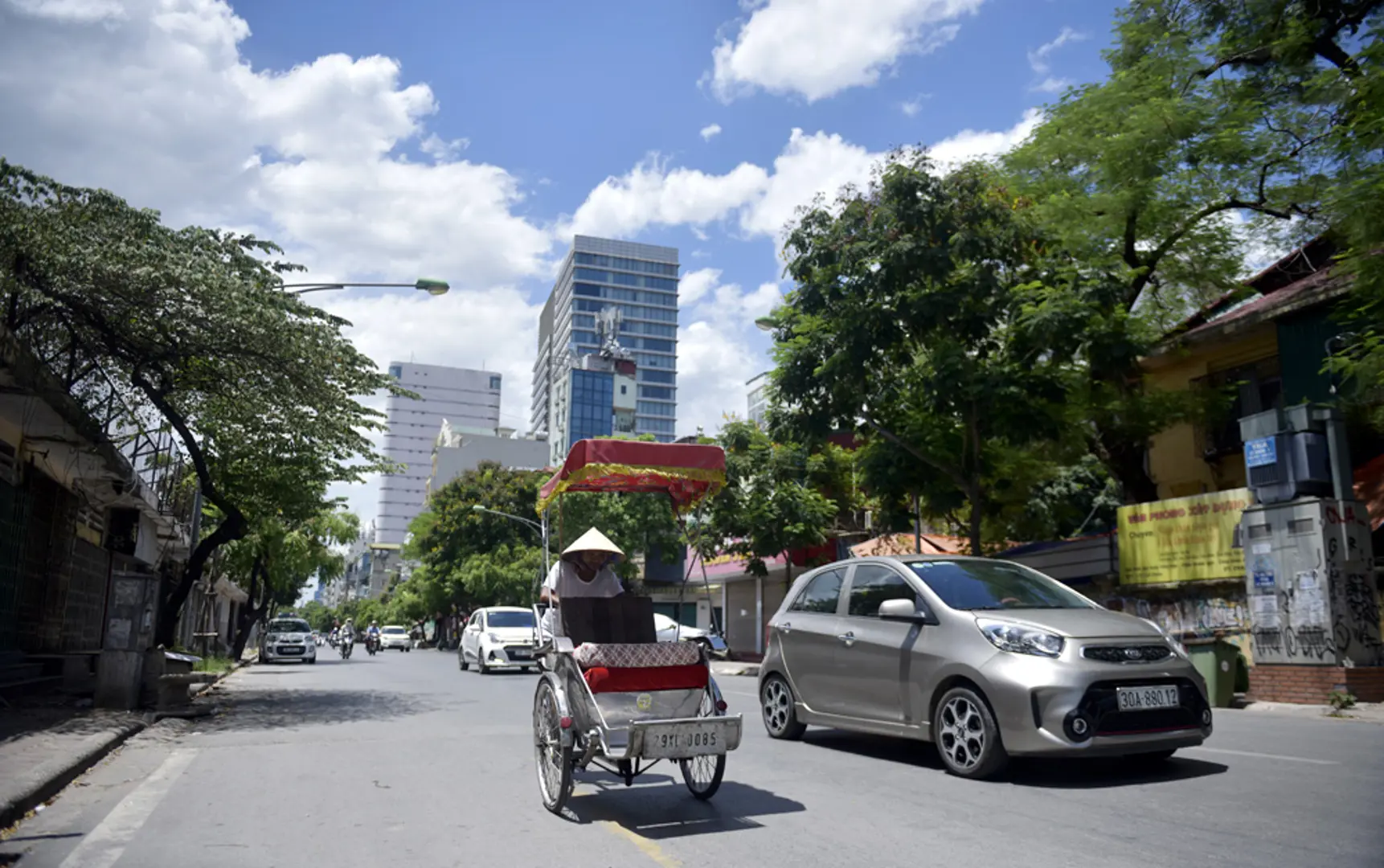 Thời tiết hôm nay 27/6: Hà Nội nắng nóng gay gắt trở lại, nhiệt độ cao nhất trên 39 độ C