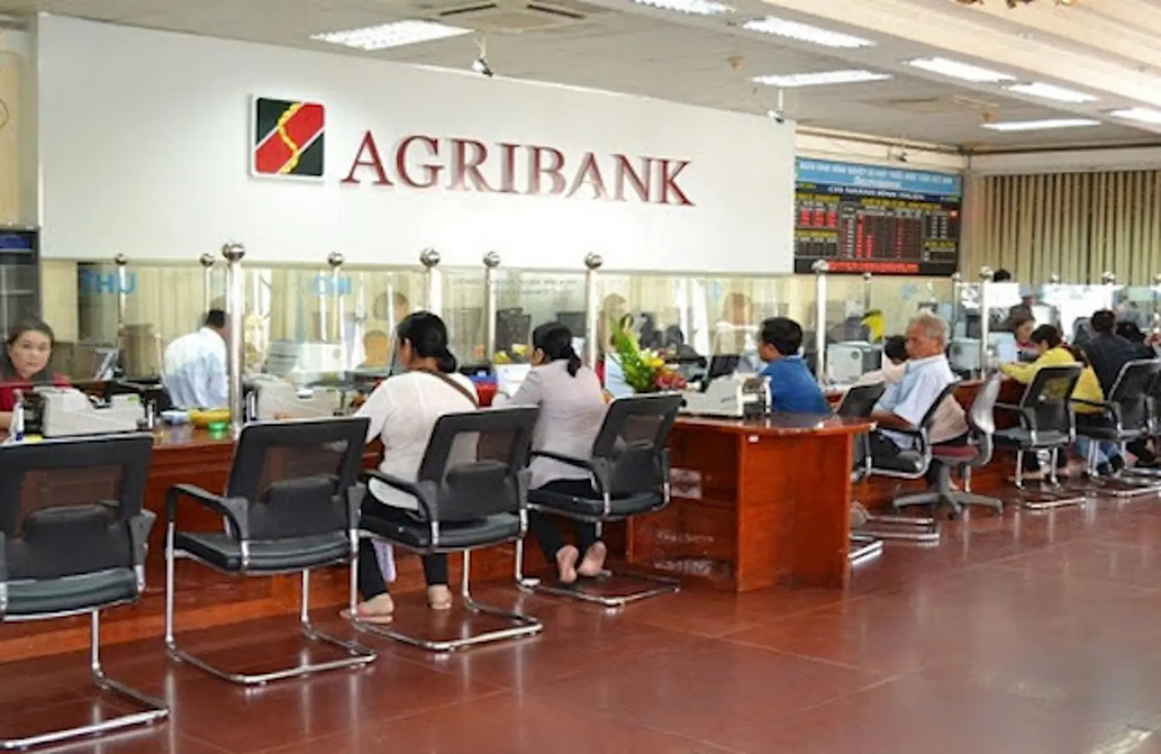 Agribank lần thứ 3 liên tiếp giảm lãi suất cho vay hỗ trợ khách hàng