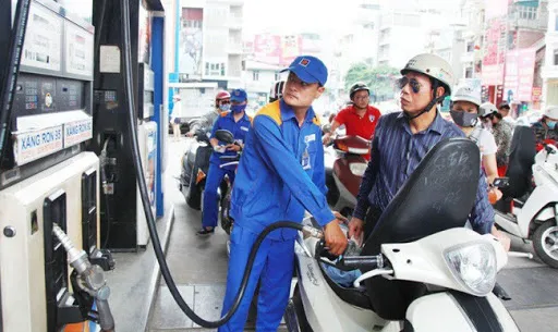 Tiêu dùng trong tuần: Giá vàng, thực phẩm đồng loạt giảm sâu
