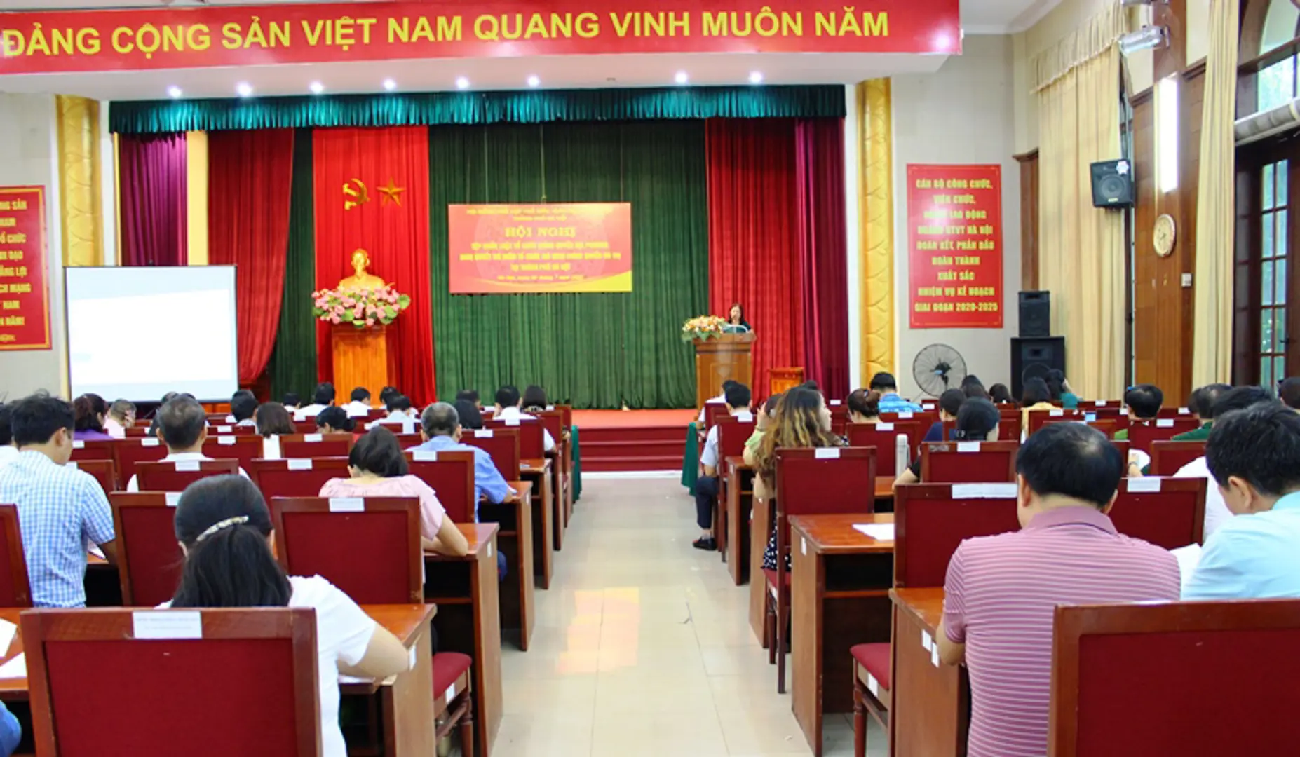 Hà Nội tập huấn quy định về tổ chức mô hình chính quyền đô thị